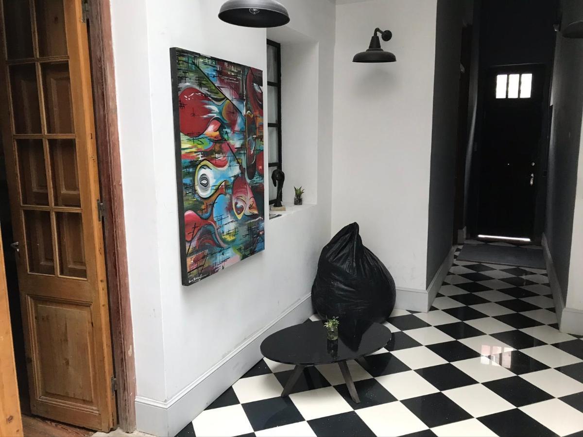Ahiva Espacio Temporal Montevideo Extérieur photo