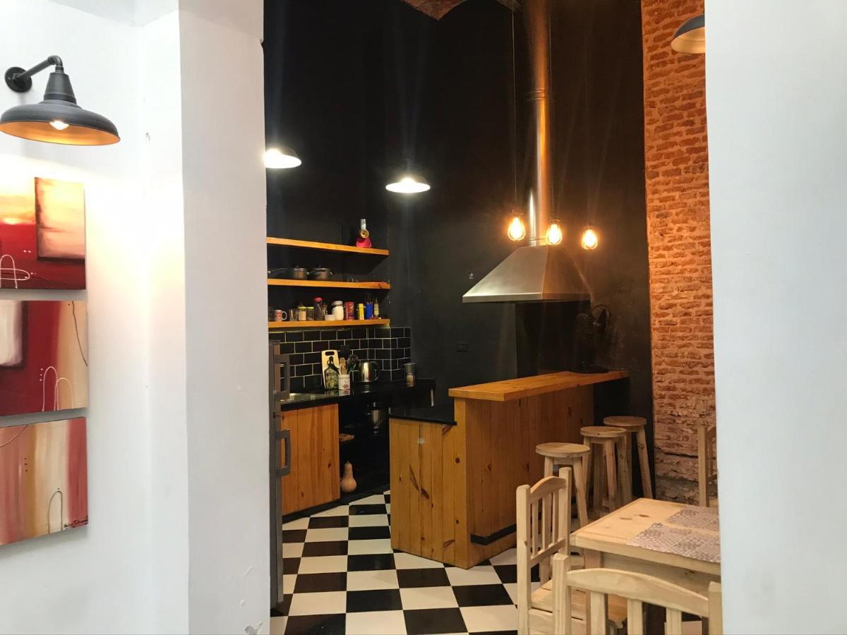 Ahiva Espacio Temporal Montevideo Extérieur photo