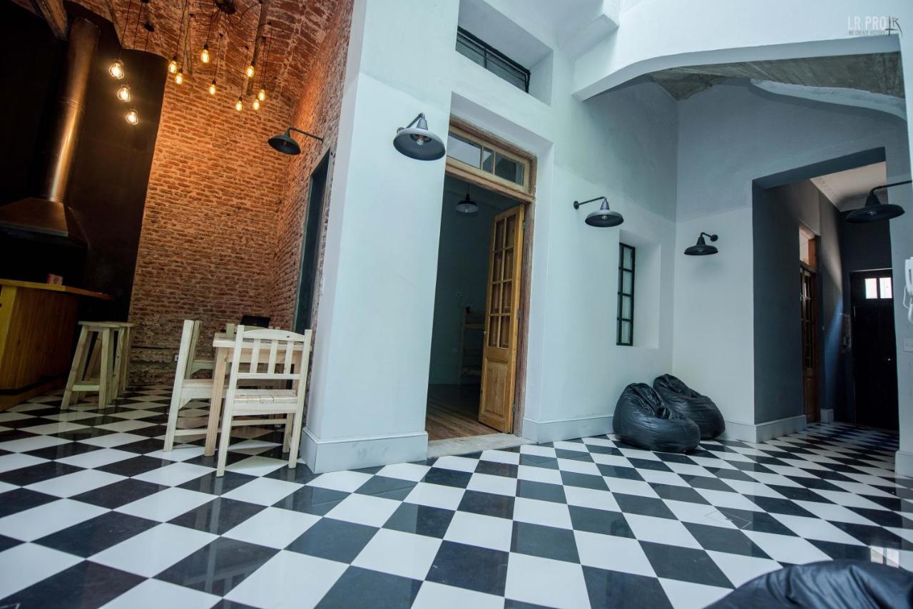 Ahiva Espacio Temporal Montevideo Extérieur photo